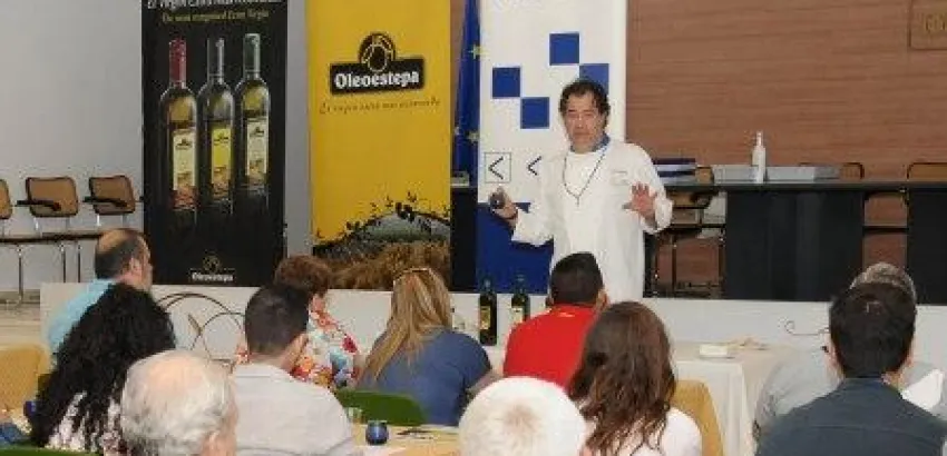 Mayko invita a sus clientes en Sevilla a un Taller sobre aceite de oliva virgen extra Mayko invita a sus clientes en Sevilla a un Taller sobre aceite de oliva virgen extra