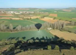 La Bodega Cyan ofrece una nueva experiencia enoturística en un vuelo por la Denominación de Origen Toro