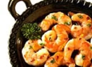 Camarones al Ajillo
