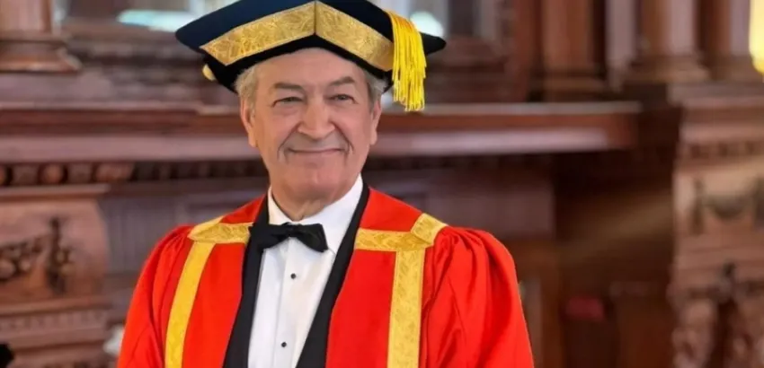 César Saldaña César Saldaña investido miembro de la Gran Orden de los Caballeros del Vino