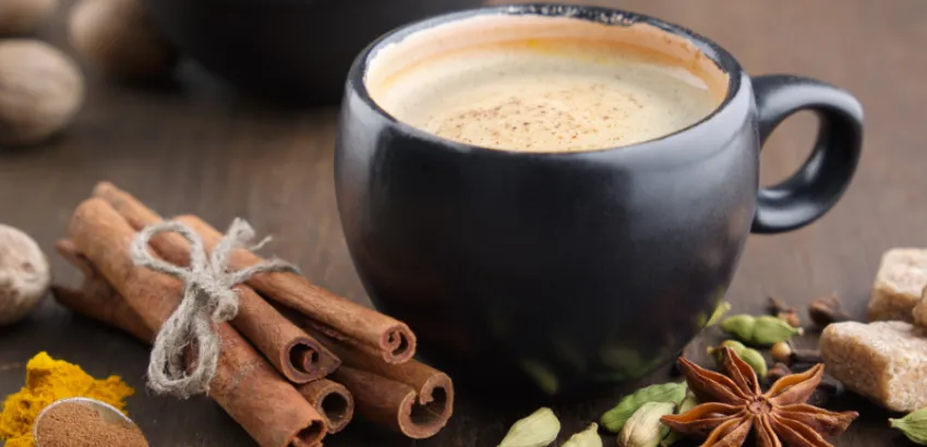 El café con especias como el anís, el jengibre o el cardamomo ganan popularidad cada año Café con especias anís y jengibre