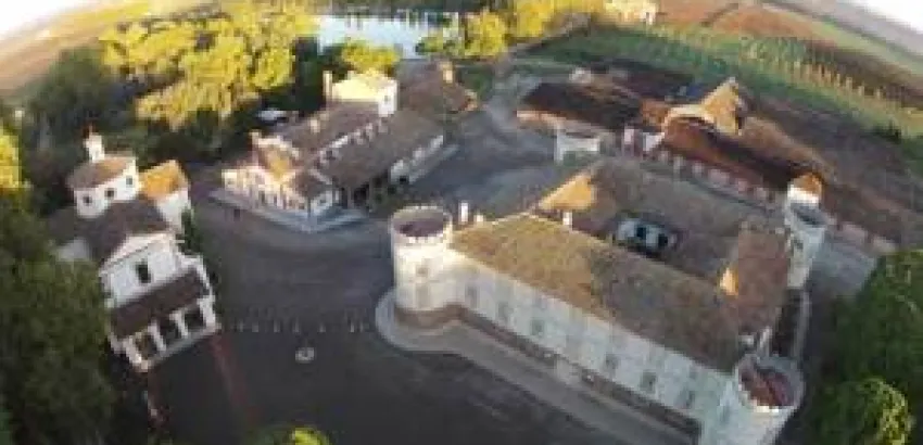 Castell del Remei, la 5ª marca de vino registrada más antigua de España, comienza una nueva etapa de la mano de Tomàs Cusiné Castell del Remei, la 5ª marca de vino registrada más antigua de España, comienza una nueva etapa de la mano de Tomàs Cusiné
