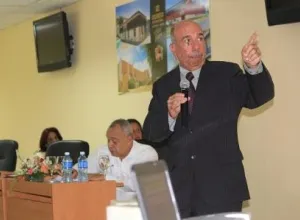 Una mirada crítica a las normativas del ron ligero cubano 