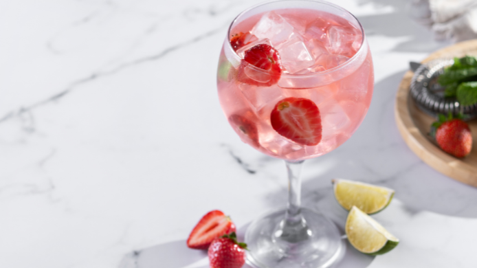 Gin tonic fresa