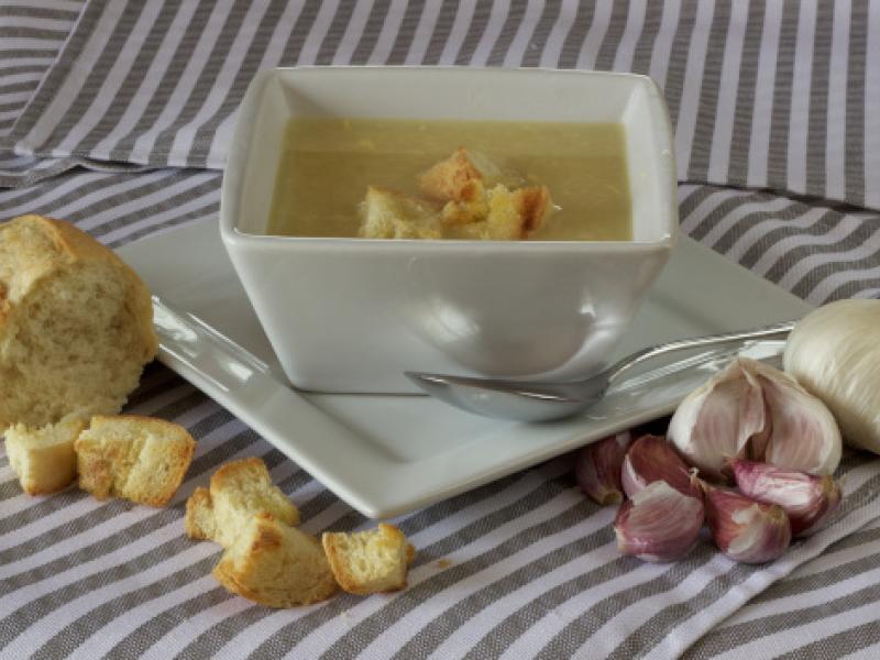 sopa ajo