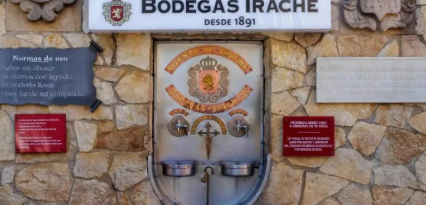 fuente de vino