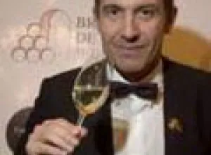 Javier Gila gana el Premio al Mejor Sumiller del Año