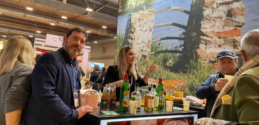 José Carlos Camps, emajador de Gin Xoriguer, presenta la nueva línea de Xrubs gin xoriguer madrid fusión