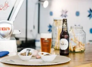 La gastronomía más exquisita de Valencia se da cita en una nueva edición de “De Tapas con Turia”