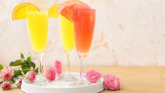 Mimosas de naranja y pomelo