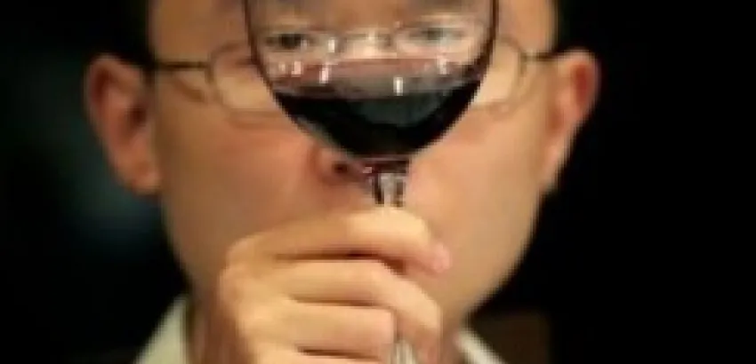 El vino tino gana al baijiu chino El vino tino gana al baijiu chino