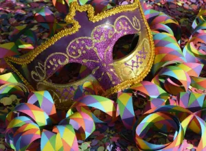 Cuerva en Carnaval o la “bebida de los dioses”