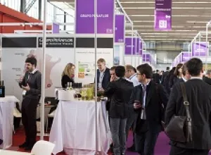 Encuentro Internacional del Vino a Granel de Ámsterdam cierra su edición acogiendo a 300 empresas y más de 6000 visitantes de 66 países La gran feria en volumen de negocio ha concentrado en esta edición el 85% de la oferta mundial de vinos