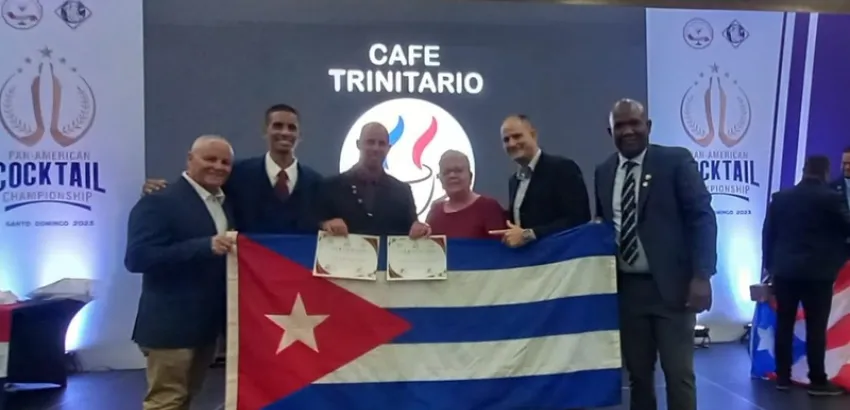 Coctelería cubana Coctelería cubana