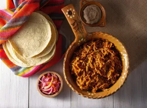 Aguachiles mexicano en Madrid, cochinita pibil y tacos de aguachile
