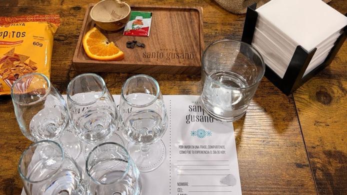 Cata a ciegas de mezcales mexicanos