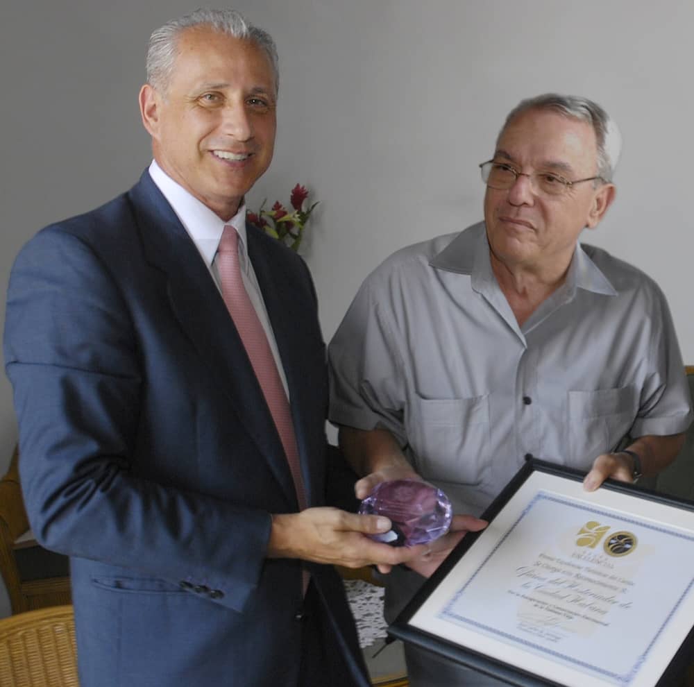 Eusebio Leal-Jose-Carlos-de-Santiago-Premios-Excelencias