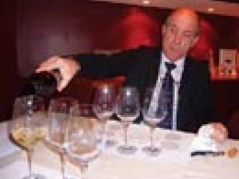 La Decantación de los Vinos. Mitos y realidades