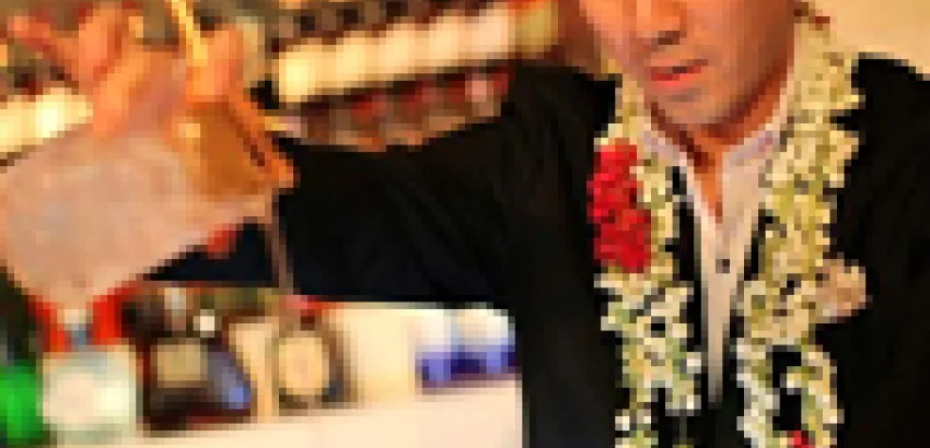 Un japonés se convierte en mejor bartender del mundo Un japonés se convierte en mejor bartender del mundo