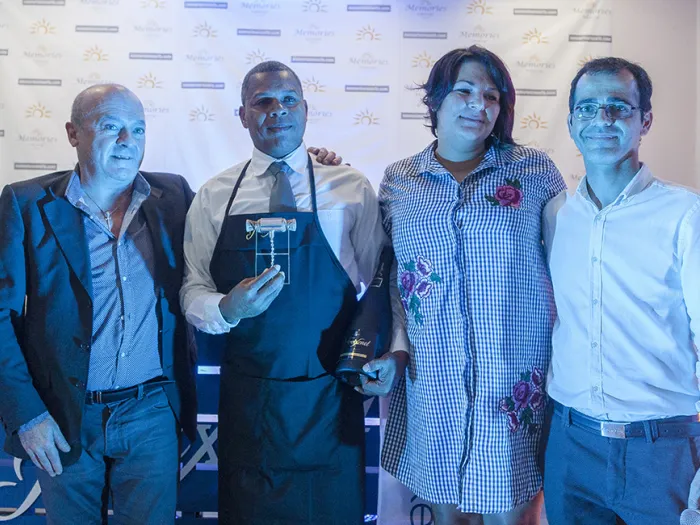  Amaury Jiménez, profesional de la restauración en el Hotel Lido, se alzó con título ganador. Fotos/Fernando Medina