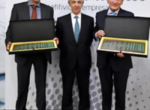 AECOC entrega los premios periodísticos por la competitividad empresarial