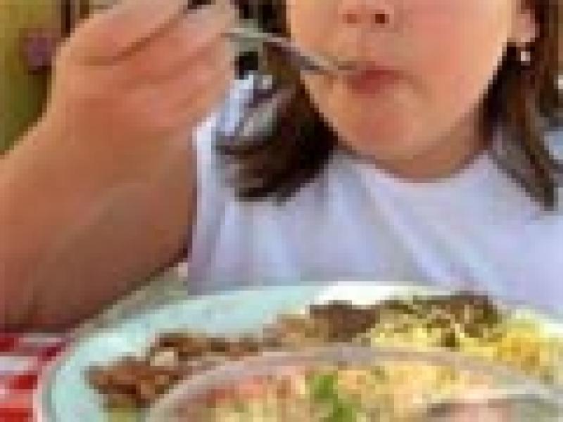 Imaginar que se come reduce la cantidad de alimentos que tomamos
