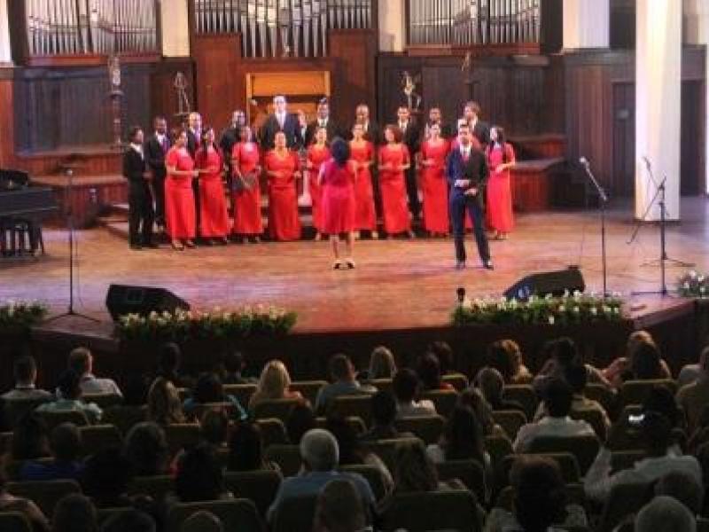 La música y el ron cubano se entrelazan 