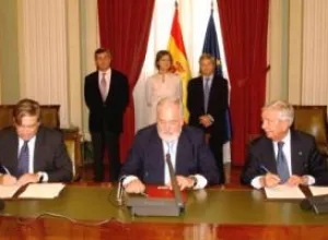 Firman convenio de colaboración la Real Academia de Gastronomía y la FAO