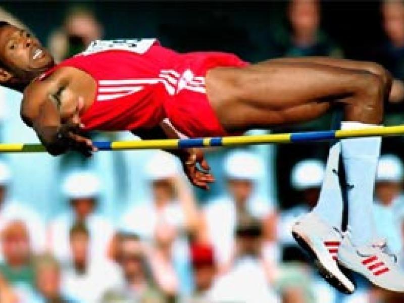 Javier Sotomayor considerado el mejor de la historia en salto de altura