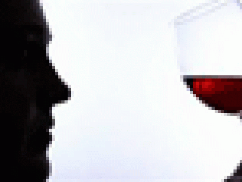 Aumenta el gusto por el vino entre los hispanos en Estados Unidos