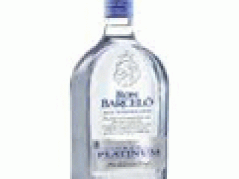 Ron Barceló presenta el Gran Platinum, un gran añejo transparente