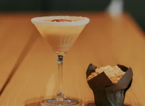 Postres y cócteles 