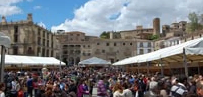 Más de 120 000 personas visitaron la XXVII Feria del Queso de Trujillo Más de 120 000 personas visitaron la XXVII Feria del Queso de Trujillo