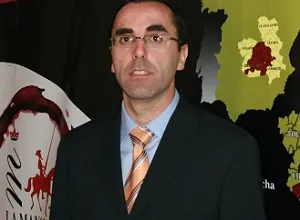 Entrevista con Lorenzo Serrano, nuevo gerente de la Interprofesión del Consejo Regulador de la Denominación de Origen La Mancha