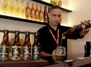 Havana Club Esencias de Cuba, tres gotas para un cóctel de excelencia