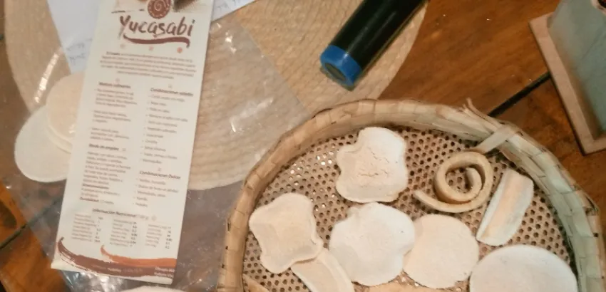 Muestra de Yucasabi, empresa especializada en Casabe en Cuba Yucasabi Casabe Cuba