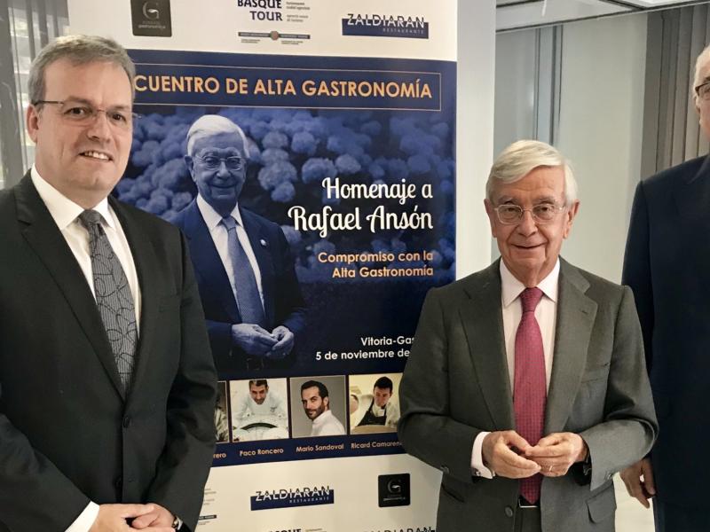 Rafael Anson-presentacion-homenaje