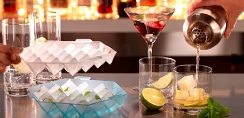 Presentan una cubitera de hielo para hacerlos rellenos