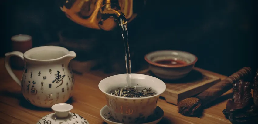 té
