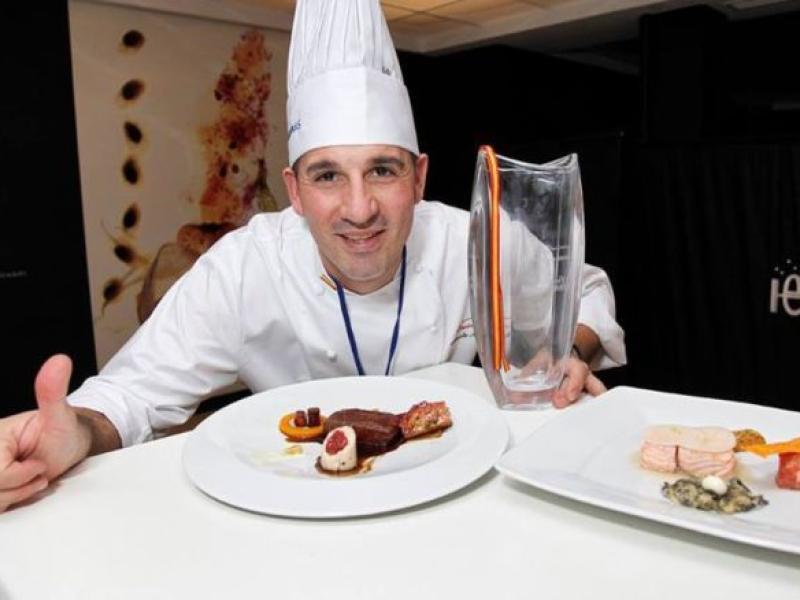 Muere el cocinero Alberto Moreno en un accidente de tráfico