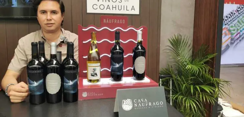 Kevin Rosas, administrador de Casa Naúfrago Kevin Rosas, administrador de Casa Naúfrago