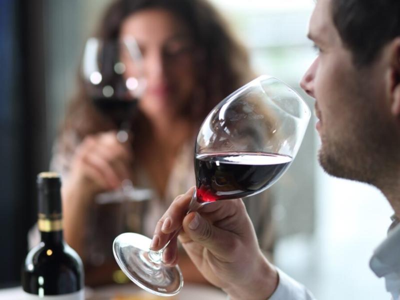 Vino-cata