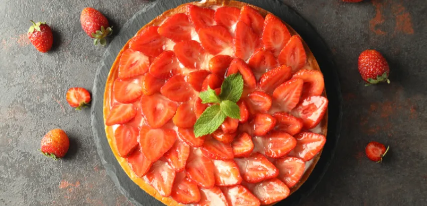 Las fresas son una fruta muy versátil para el aprovechamiento Las fresas son una fruta muy versátil para el aprovechamiento