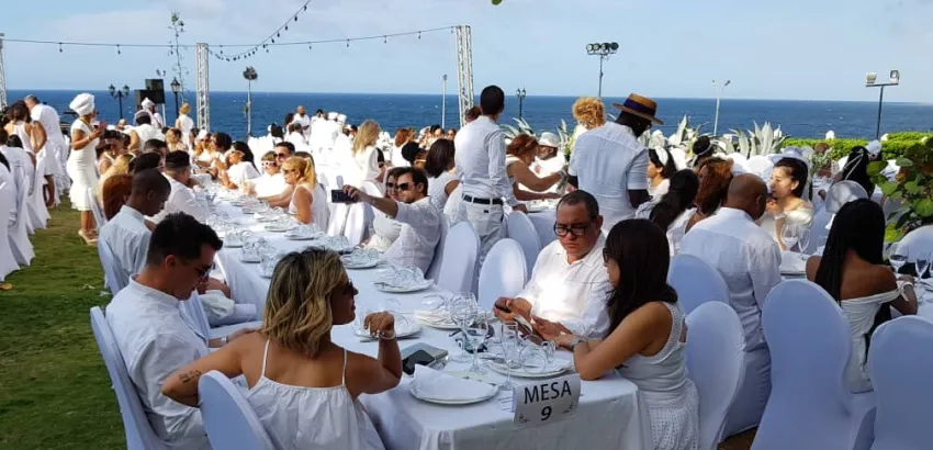Le Dîner en Blanc