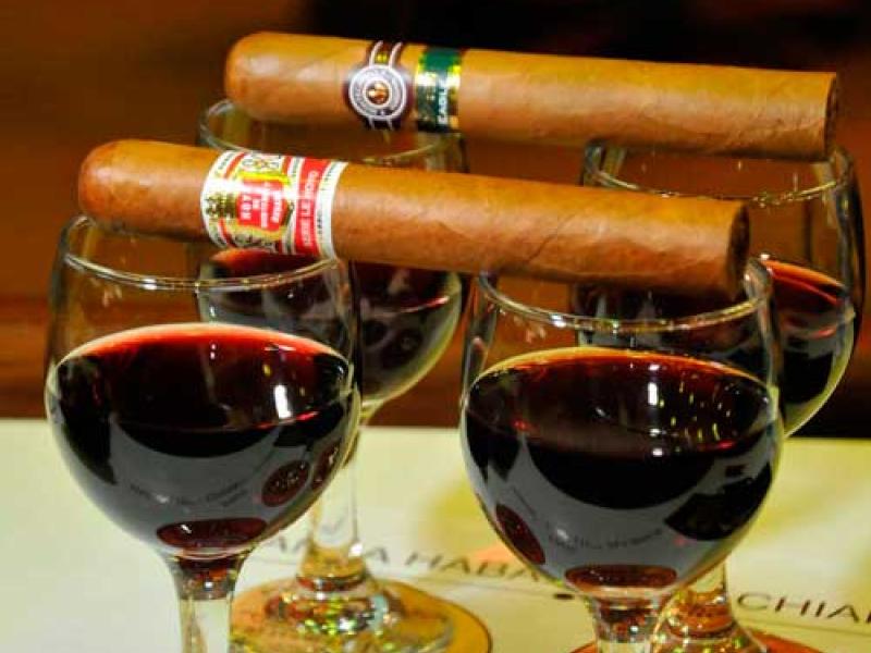 Habanos y vinos Chianti: la alianza de dos reyes