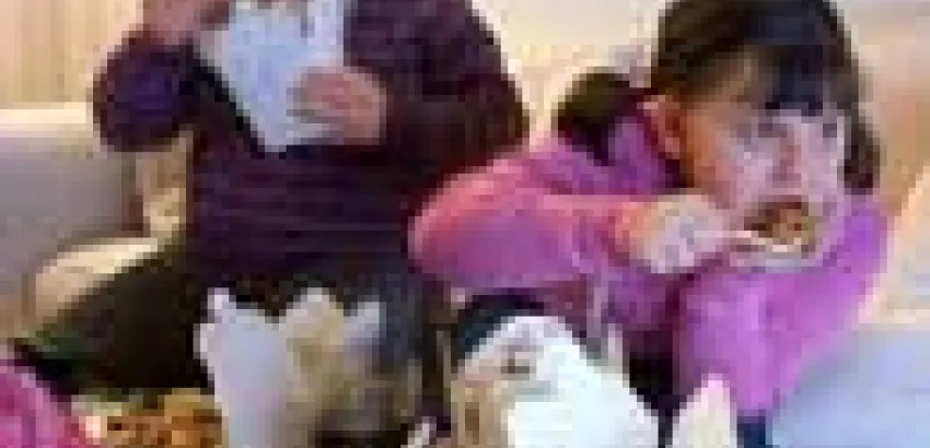 España: La obesidad causa la muerte de 18 000 personas al año España: La obesidad causa la muerte de 18 000 personas al año