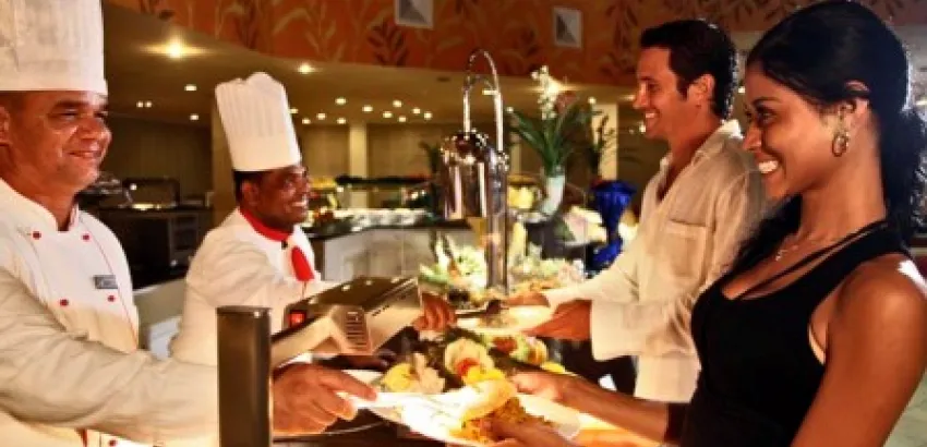 Especialistas de 10 países en el Festival Varadero Gourmet cubano Especialistas de 10 países en el Festival Varadero Gourmet cubano