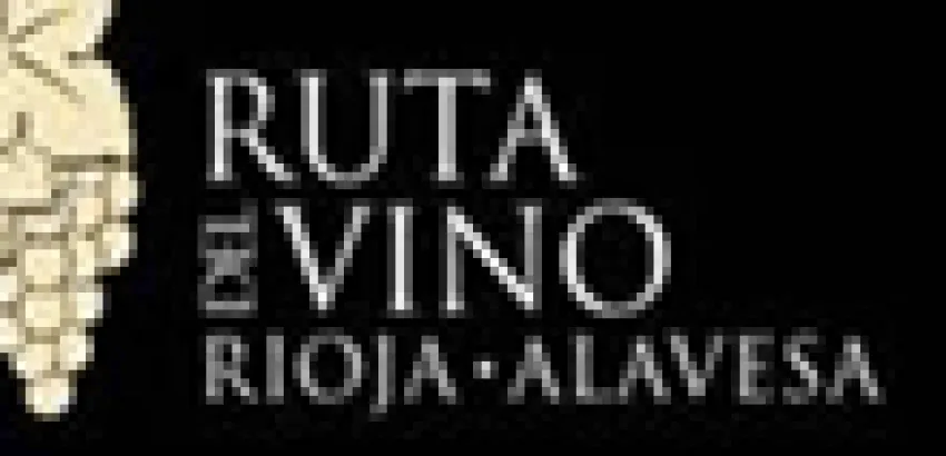Rioja trata de romper el record Guinness de personas pisando uva Rioja trata de romper el record Guinness de personas pisando uva