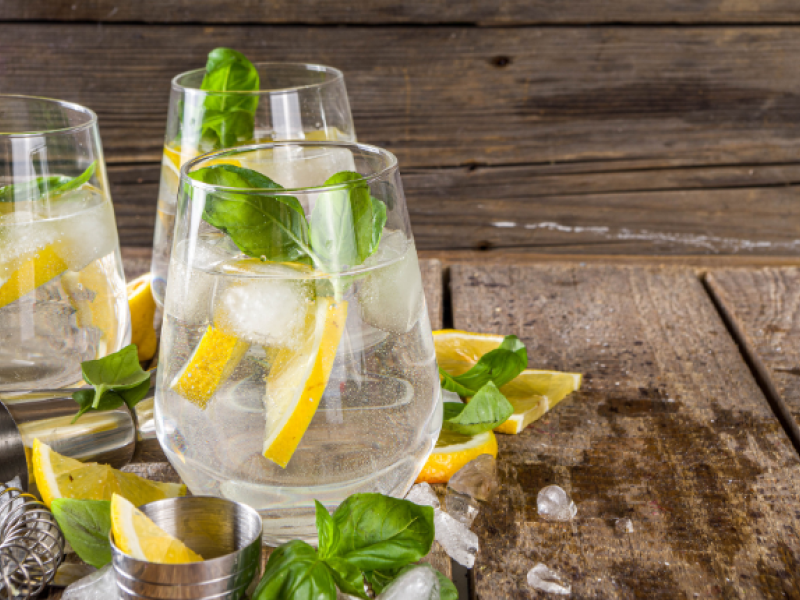 Limoncello Spritz