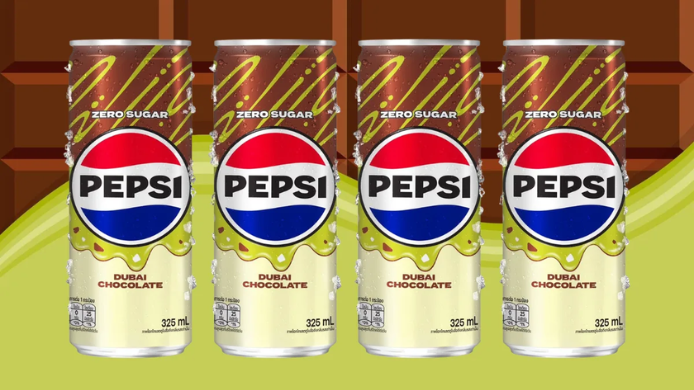 Latas de Pepsi Zero Dubai Chocolate, la edición limitada lanzada en Tailandia inspirada en el popular Chocolate de Dubái, elaborada con notas de pistacho y kadaif.